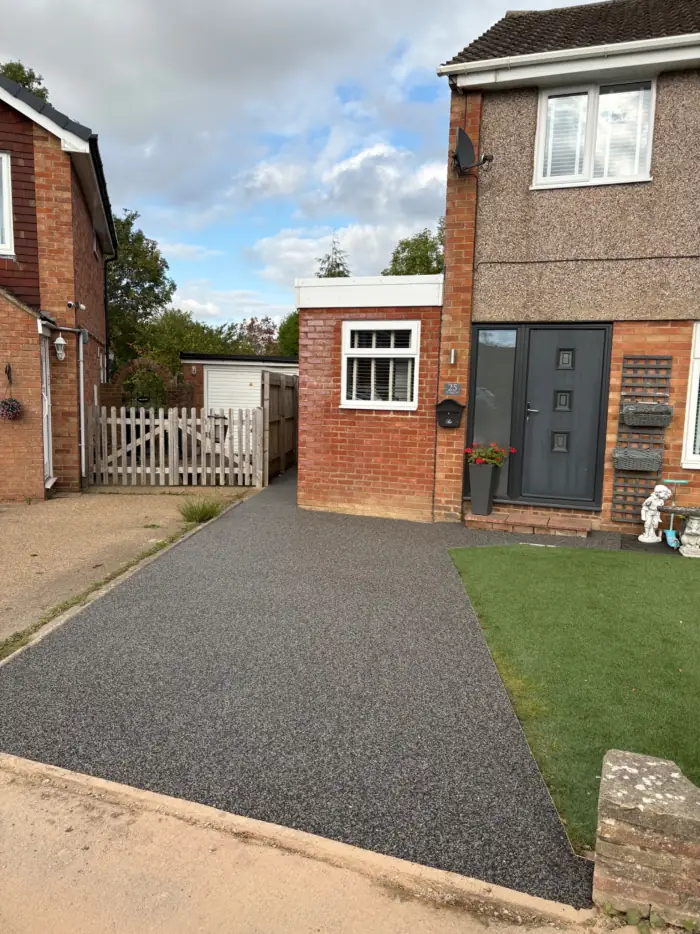 Resin bound surfacing project 25 by A&P Resin, Daventry