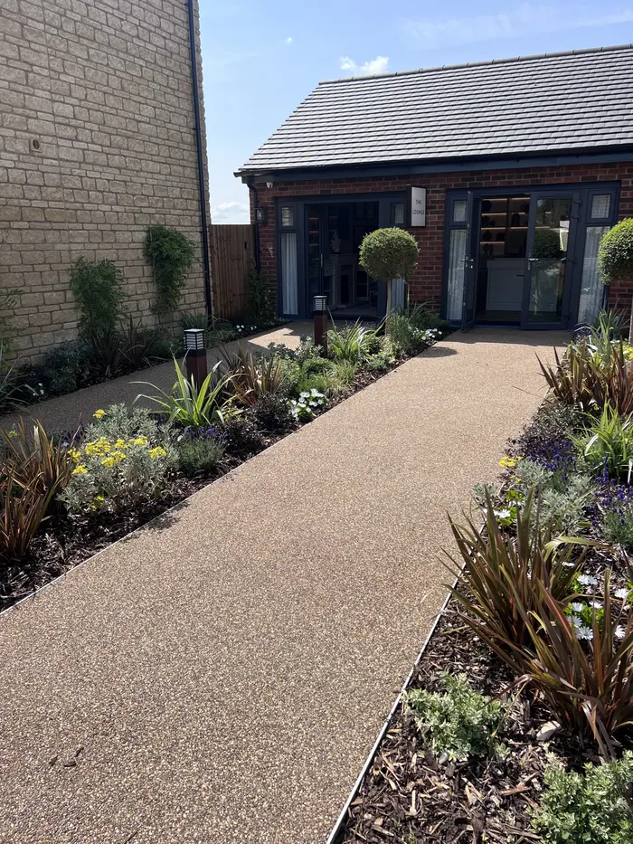 Resin bound path and driveway to a front door, by A&P Resin